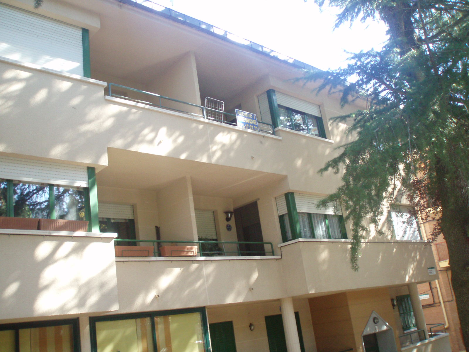 827 Paseo de Rivera